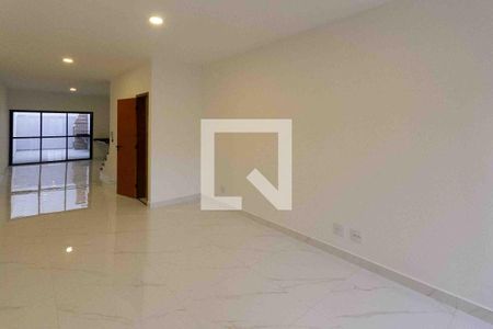 Sala de casa para alugar com 3 quartos, 120m² em Vila Carrão, São Paulo