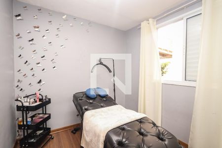 Quarto 2 de apartamento para alugar com 2 quartos, 45m² em Jardim Elizabete, Taboão da Serra