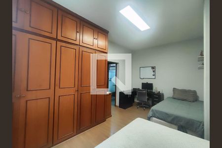 Suíte 1 de apartamento à venda com 2 quartos, 90m² em Santo Antônio, Belo Horizonte