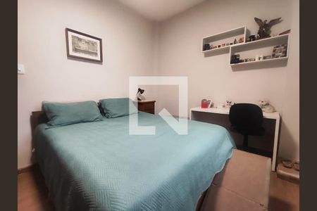 Quarto 1 de apartamento à venda com 2 quartos, 90m² em Santo Antônio, Belo Horizonte