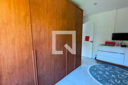 Casa de Condomínio para alugar com 3 quartos, 750m² em Jacarepaguá, Rio de Janeiro