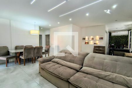 Casa de Condomínio para alugar com 3 quartos, 750m² em Jacarepaguá, Rio de Janeiro