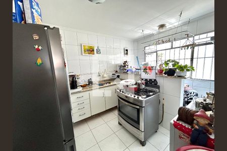 Cozinha de apartamento à venda com 2 quartos, 60m² em Jardim Vila Galvao, Guarulhos