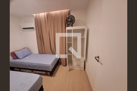 Quarto 1 de apartamento para alugar com 2 quartos, 45m² em Recreio dos Bandeirantes, Rio de Janeiro