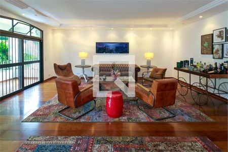 Casa à venda com 4 quartos, 848m² em Santo Amaro, São Paulo