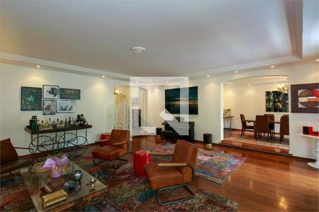 Casa à venda com 4 quartos, 848m² em Santo Amaro, São Paulo