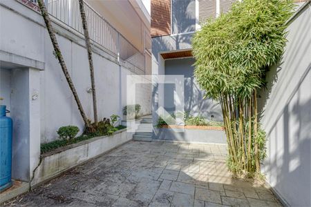 Casa à venda com 4 quartos, 433m² em Santo Amaro, São Paulo