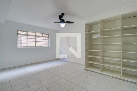 Casa à venda com 5 quartos, 300m² em Jardim Marajoara, São Paulo
