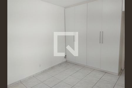 Casa à venda com 3 quartos, 140m² em Vila Cordeiro, São Paulo