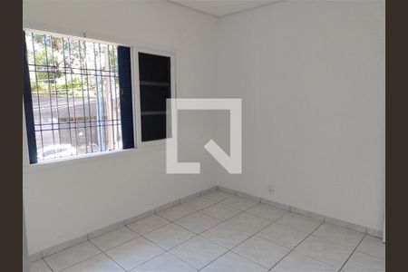 Casa à venda com 3 quartos, 140m² em Vila Cordeiro, São Paulo