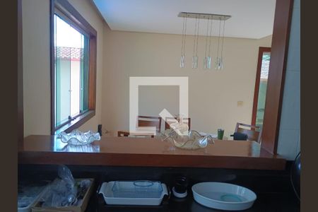 Sala de casa à venda com 5 quartos, 1670m² em Cinquentenario, Belo Horizonte