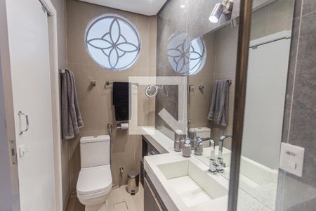 Banheiro da Suíte de apartamento para alugar com 3 quartos, 100m² em Santo Antônio, Belo Horizonte