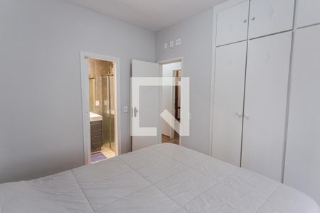 Suíte de apartamento para alugar com 3 quartos, 100m² em Santo Antônio, Belo Horizonte