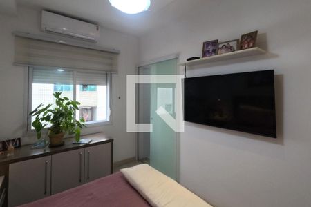 Suíte de apartamento para alugar com 2 quartos, 120m² em Embaré, Santos