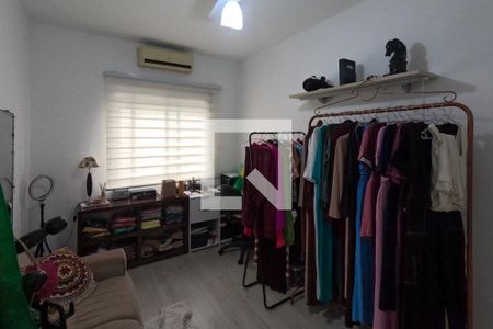 Quarto de apartamento para alugar com 2 quartos, 120m² em Embaré, Santos