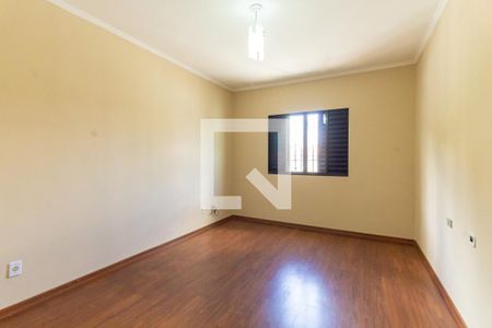 Quarto 2 de casa à venda com 2 quartos, 75m² em Vila Carrão, São Paulo