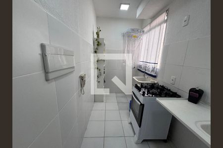 cozinha de apartamento à venda com 2 quartos, 42m² em Santos Dumont, São Leopoldo