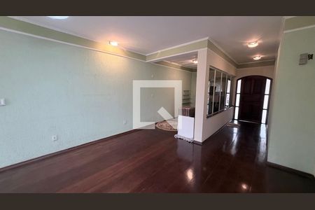 Sala de casa à venda com 4 quartos, 250m² em Jardim Nova Europa, Campinas