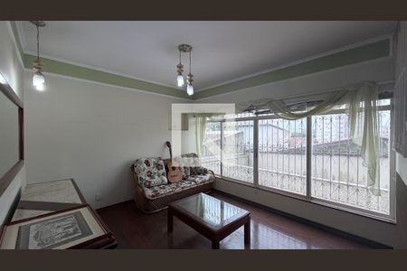 Sala de Estar de casa à venda com 4 quartos, 250m² em Jardim Nova Europa, Campinas