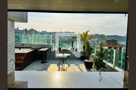 Apartamento à venda com 4 quartos, 245m² em Buritis, Belo Horizonte