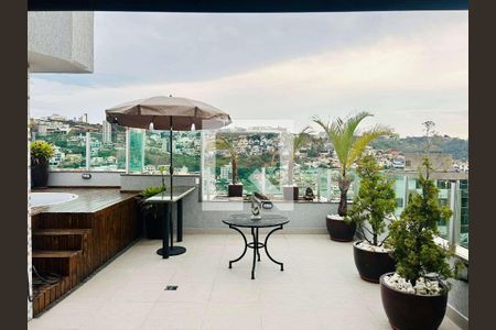 Apartamento à venda com 4 quartos, 245m² em Buritis, Belo Horizonte
