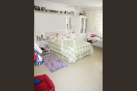 Casa à venda com 4 quartos, 600m² em Jardim Petropolis, São Paulo