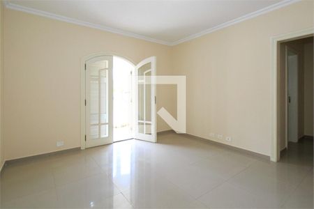 Casa à venda com 5 quartos, 770m² em Interlagos, São Paulo