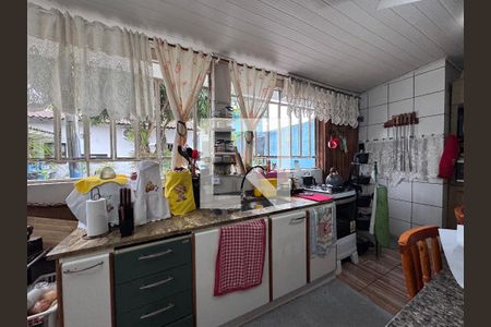 sala de casa à venda com 3 quartos, 200m² em Feitoria, São Leopoldo