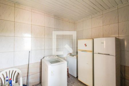 Quarto 1 de casa para alugar com 3 quartos, 120m² em Fátima, Canoas