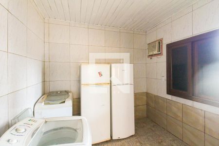 Quarto 1 de casa para alugar com 3 quartos, 120m² em Fátima, Canoas