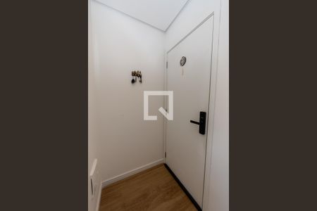 Porta de entrada de apartamento à venda com 2 quartos, 60m² em Centro, Barueri