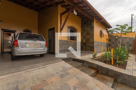 Entrada de casa à venda com 5 quartos, 200m² em Itatiaia, Belo Horizonte