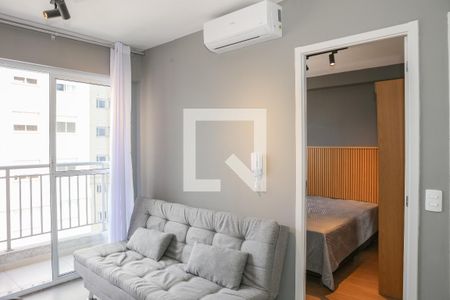 Sala e Cozinha de apartamento à venda com 1 quarto, 29m² em Vila Romana, São Paulo