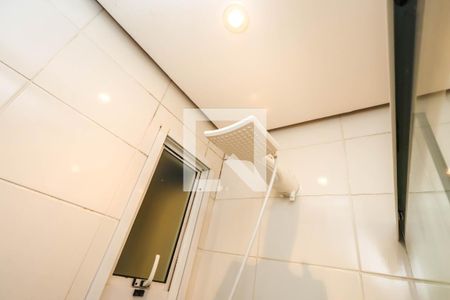 Banheiro Social de apartamento à venda com 3 quartos, 100m² em Jardim Celeste, São Paulo