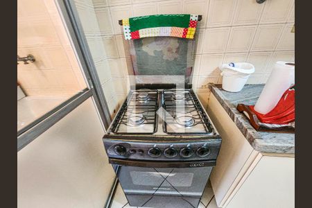 Cozinha de apartamento para alugar com 1 quarto, 86m² em Marapé, Santos