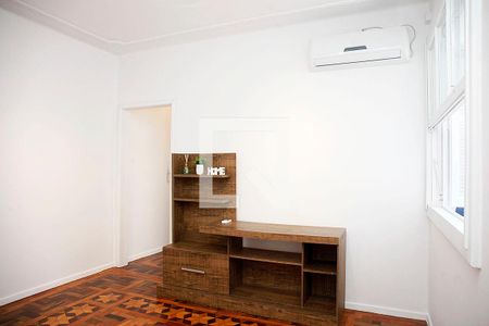 Sala de apartamento à venda com 2 quartos, 70m² em Centro Histórico, Porto Alegre