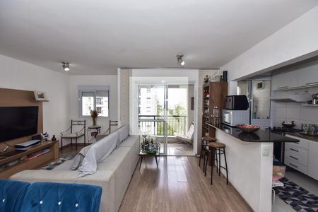 Sala de apartamento à venda com 2 quartos, 64m² em Vila Suzana, São Paulo