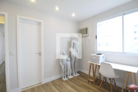 Suíte 1 de apartamento para alugar com 2 quartos, 78m² em Barra da Tijuca, Rio de Janeiro