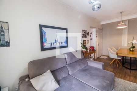 Sala de apartamento à venda com 2 quartos, 68m² em Jardim Tupanci, Barueri