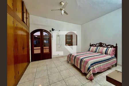 Casa à venda com 3 quartos, 480m² em Alto do Pari, São Paulo