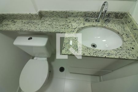 Lavabo de apartamento para alugar com 2 quartos, 55m² em Vila Lusitania, São Bernardo do Campo