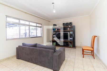 Sala 1 de casa para alugar com 6 quartos, 314m² em Jardim Virginia, São Paulo