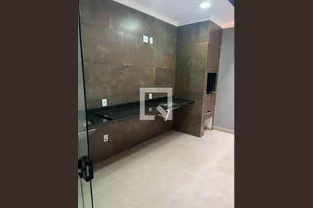 Casa à venda com 3 quartos, 240m² em Jardim Textil, São Paulo