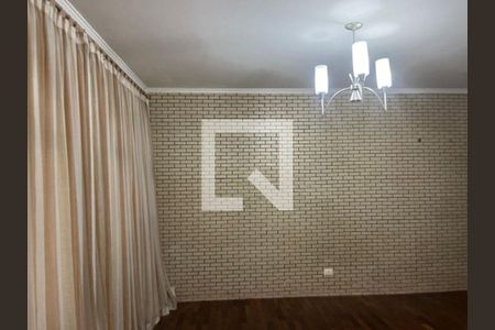 Casa à venda com 2 quartos, 180m² em Vila Carrão, São Paulo