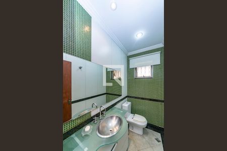 Lavabo de casa para alugar com 6 quartos, 380m² em Grajaú, Belo Horizonte