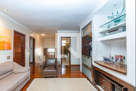 Sala 3 de casa para alugar com 6 quartos, 380m² em Grajaú, Belo Horizonte