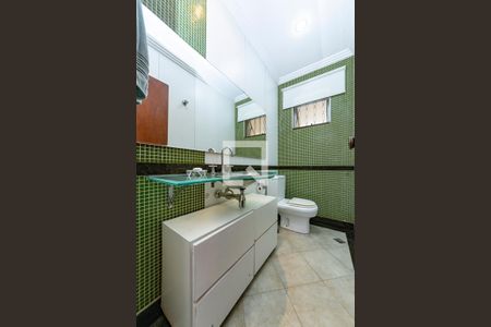 Lavabo de casa para alugar com 6 quartos, 380m² em Grajaú, Belo Horizonte