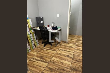 Detalhe Sala de casa à venda com 4 quartos, 180m² em Vila Bela Vista (Zona Norte), São Paulo