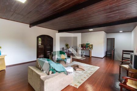 Sala 2 de casa para alugar com 4 quartos, 290m² em Itaipu, Niterói