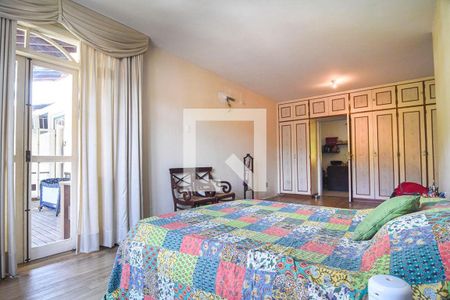 Casa à venda com 5 quartos, 369m² em Santo Antônio, Niterói